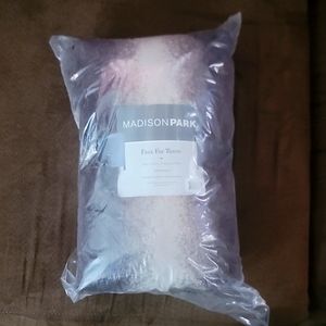 Madison Park Fur Throw